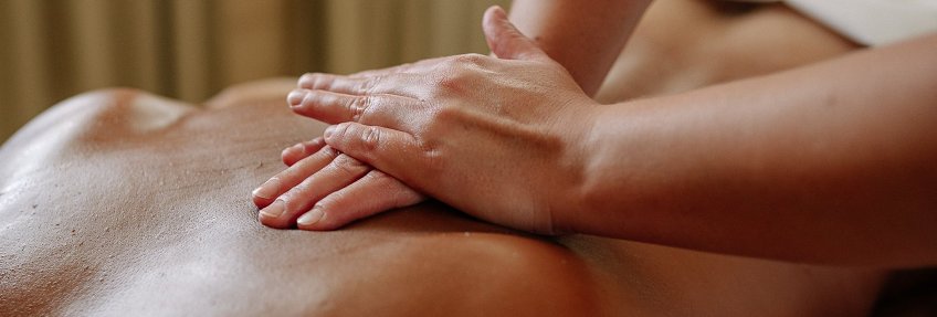 Reflexná masáž chrbta