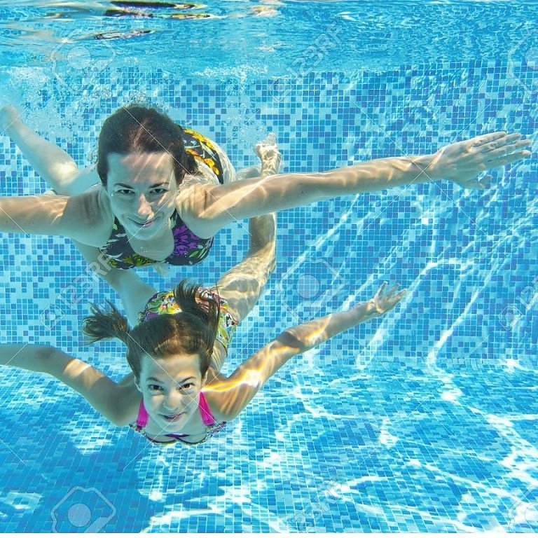 Plavecká  súťaž pre deti aj dospelých